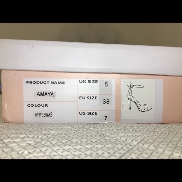 Heels - Picture 3 of 6